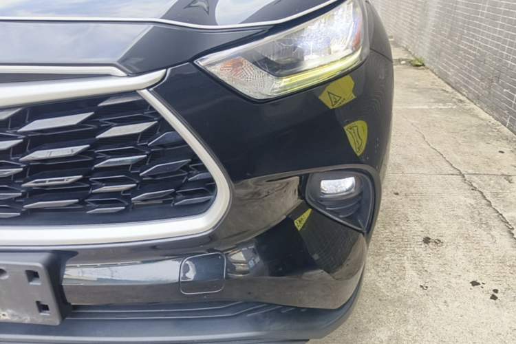 Used Toyota Highlander 2022 Dual-Engine 2.5L Two-Wheel Drive Elite Edition 5 Seats Left Front Headlight