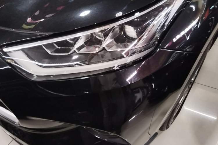 Used Toyota Highlander 2022 380T Four-Wheel Drive Prestige Edition 7-Seater Left Front Headlight