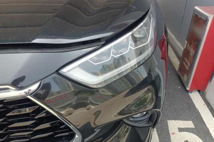 Used Toyota Highlander 2022 Dual-Engine 2.5L Four-Wheel Drive Supreme Edition 7-Seater Left Front Headlight