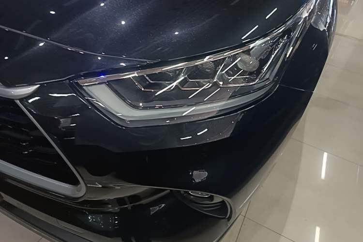 Used Toyota Highlander 2022 380T Four-Wheel Drive Prestige Edition 7-Seater Left Front Headlight