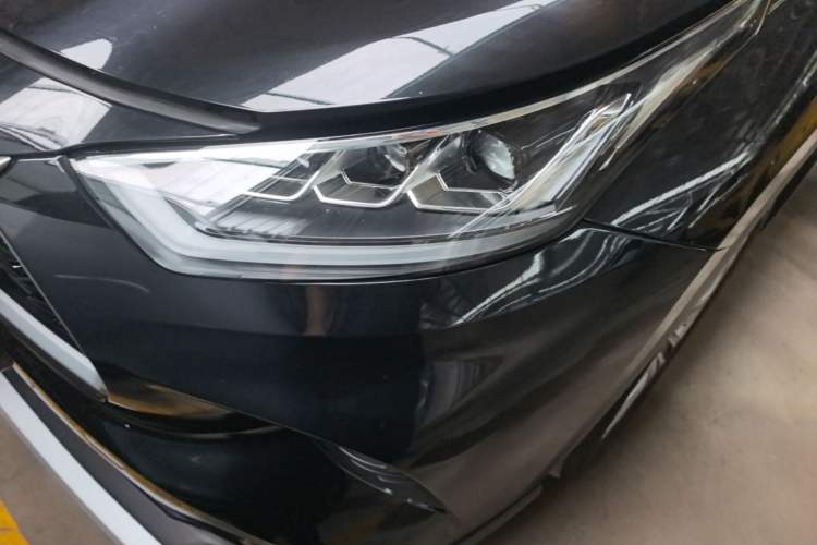 Used Toyota Highlander 2022 Dual-Engine 2.5L Four-Wheel Drive Prestige Version 7 Seats Left Front Headlight