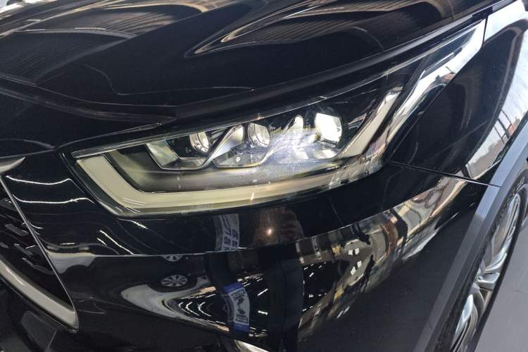 Used Toyota Highlander 2022 380T Four-Wheel Drive Prestige Edition 7-Seater Left Front Headlight