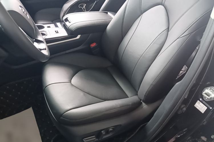 Used Toyota Highlander 2022 Dual-Engine 2.5L Four-Wheel Drive Prestige Version 7 Seats Left Front Seat