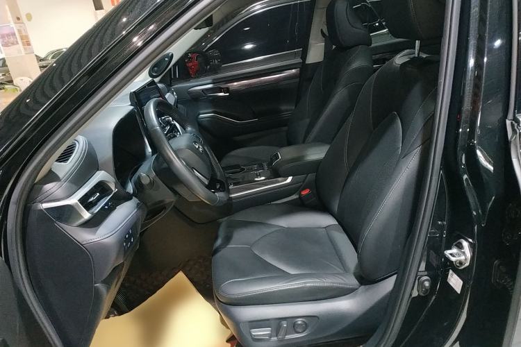 Used Toyota Highlander 2022 Dual-Engine 2.5L Four-Wheel Drive Supreme Edition 7-Seater Left Front Seat