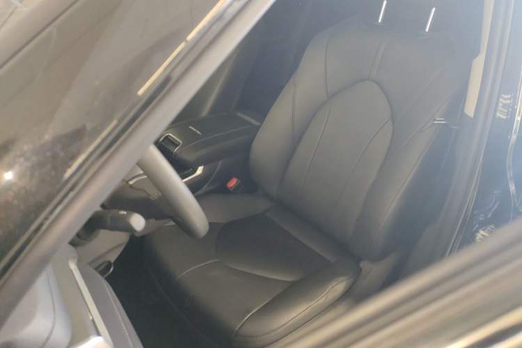 Used Toyota Highlander 2022 Dual-Engine 2.5L Four-Wheel Drive Prestige Version 7 Seats Left Front Seat