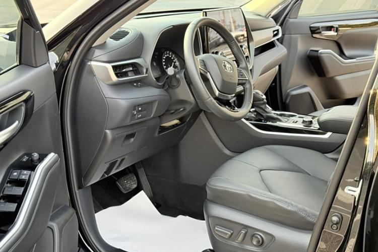 Used Toyota Highlander 2022 380T Four-Wheel Drive Prestige Edition 7-Seater Left Front Seat
