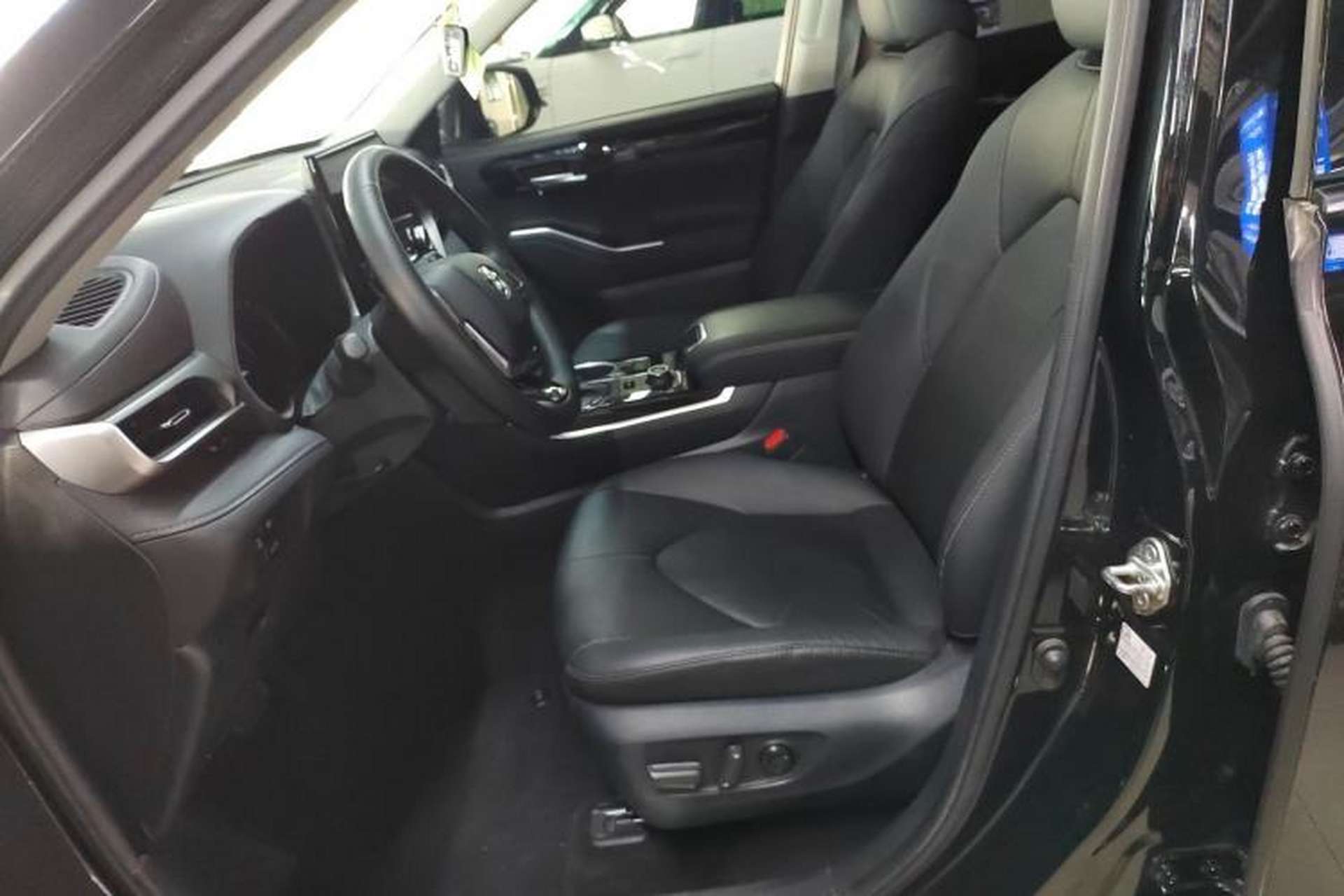 Used Toyota Highlander 2022 380T Four-Wheel Drive Prestige Edition 7-Seater Left Front Seat