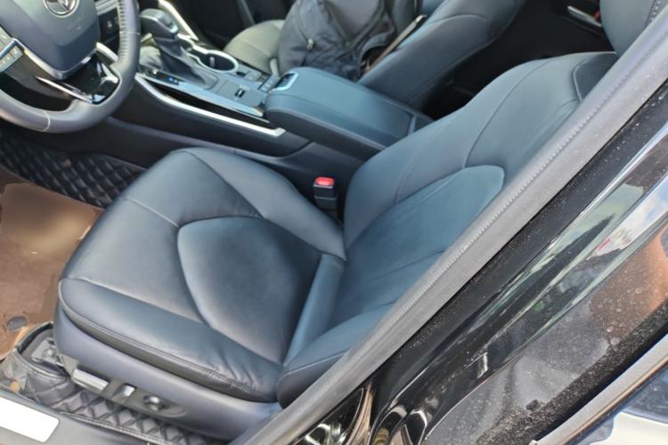 Used Toyota Highlander 2022 Dual-Engine 2.5L Four-Wheel Drive Prestige Version 7 Seats Left Front Seat