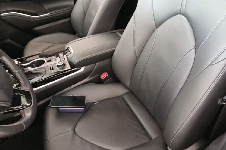 Used Toyota Highlander 2022 380T Four-Wheel Drive Prestige Edition 7-Seater Left Front Seat