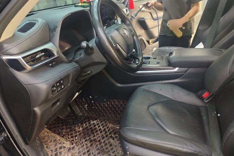 Used Toyota Highlander 2022 Dual-Engine 2.5L Four-Wheel Drive Prestige Version 7 Seats Left Front Seat
