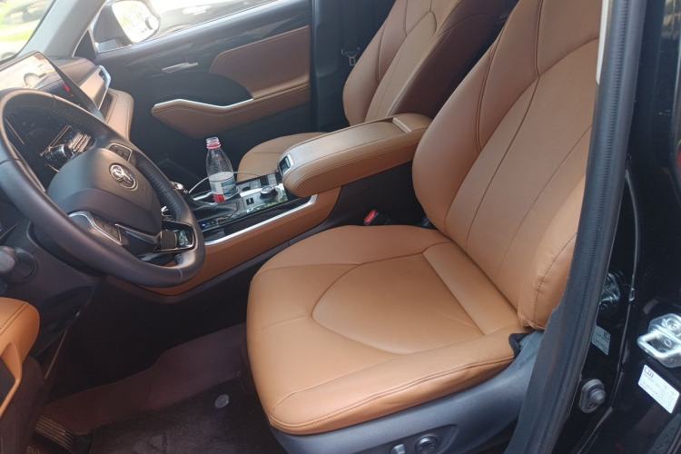 Used Toyota Highlander 2022 380T Four-Wheel Drive Prestige Edition 7-Seater Left Front Seat