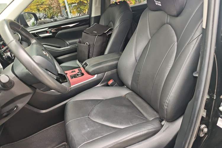 Used Toyota Highlander 2022 380T Four-Wheel Drive Prestige Edition 7-Seater Left Front Seat