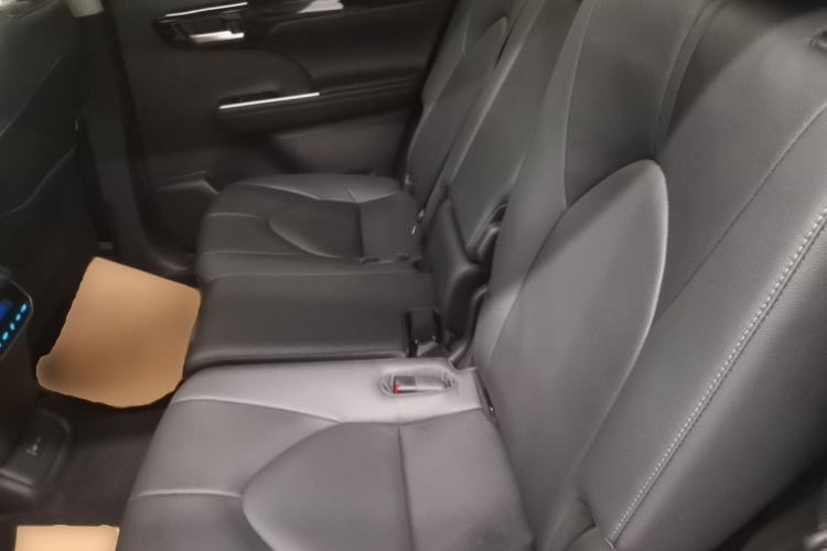 Used Toyota Highlander 2022 Dual-Engine 2.5L Four-Wheel Drive Prestige Version 7 Seats Left Rear Seat