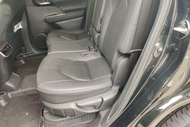 Used Toyota Highlander 2022 Dual-Engine 2.5L Four-Wheel Drive Prestige Version 7 Seats Left Rear Seat