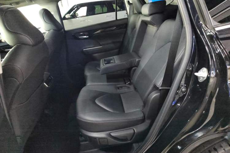 Used Toyota Highlander 2022 380T Four-Wheel Drive Prestige Edition 7-Seater Left Rear Seat