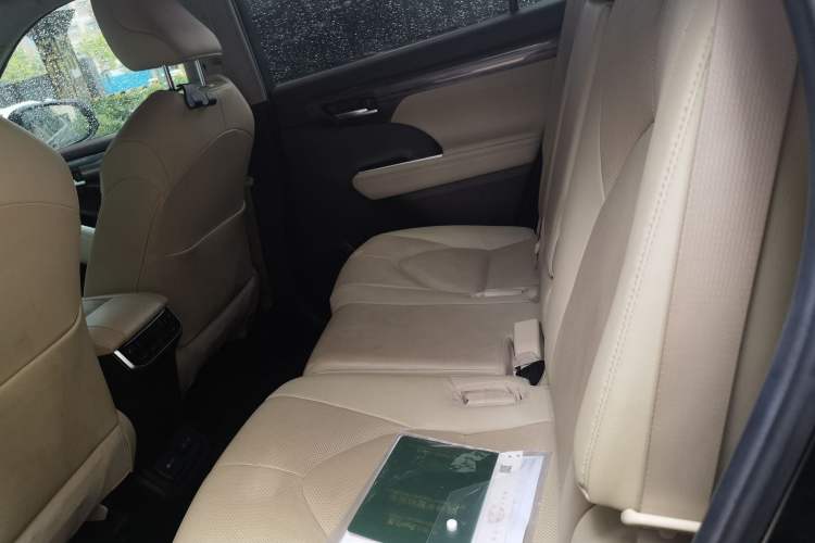Used Toyota Highlander 2022 Dual-Engine 2.5L Four-Wheel Drive Prestige Version 7 Seats Left Rear Seat