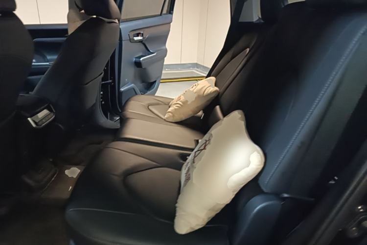Used Toyota Highlander 2022 380T 4x4 Luxury Edition 7 Seats Left Rear Seat