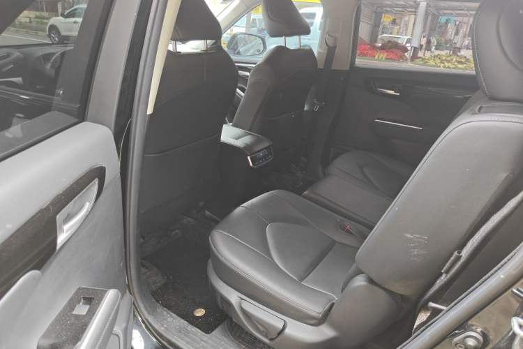 Used Toyota Highlander 2022 Dual-Engine 2.5L Four-Wheel Drive Prestige Version 7 Seats Left Rear Seat
