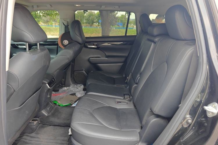 Used Toyota Highlander 2022 Dual-Engine 2.5L Four-Wheel Drive Prestige Version 7 Seats Left Rear Seat