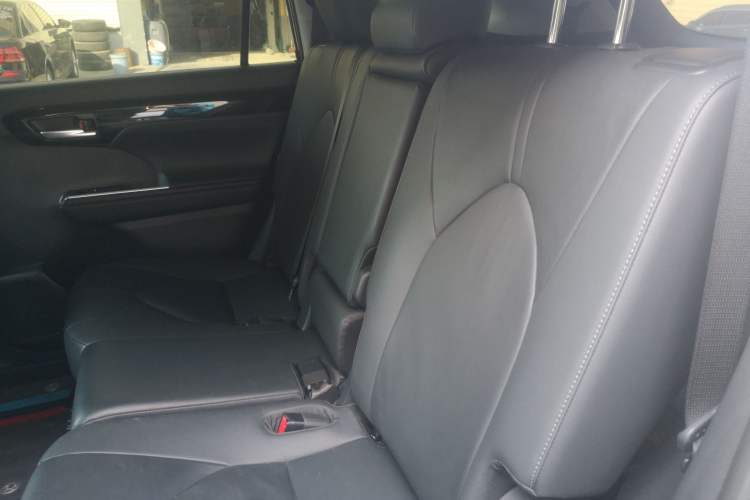 Used Toyota Highlander 2022 380T Four-Wheel Drive Prestige Edition 7-Seater Left Rear Seat