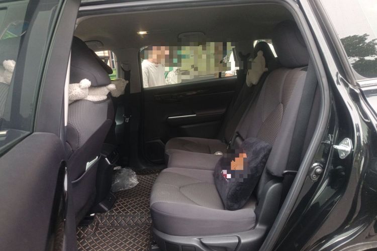 Used Toyota Highlander 2022 Dual-Engine 2.5L Two-Wheel Drive Elite Edition 7-Seater Left Rear Seat