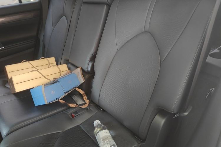 Used Toyota Highlander 2022 Dual-Engine 2.5L Four-Wheel Drive Supreme Edition 7-Seater Left Rear Seat