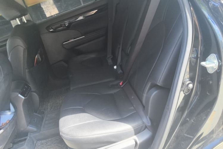 Used Toyota Highlander 2022 Dual-Engine 2.5L Two-Wheel Drive Elite Edition 5 Seats Left Rear Seat