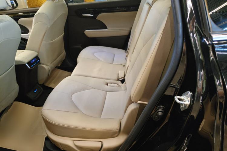 Used Toyota Highlander 2022 Dual-Engine 2.5L Four-Wheel Drive Prestige Version 7 Seats Left Rear Seat