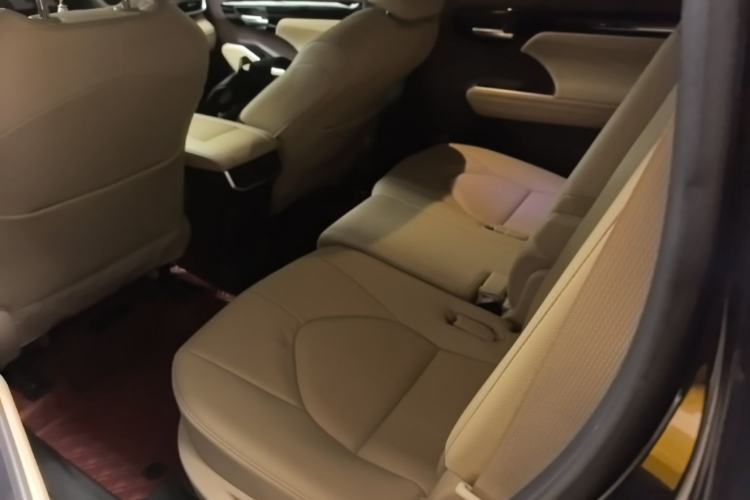 Used Toyota Highlander 2022 Dual-Engine 2.5L Four-Wheel Drive Prestige Version 7 Seats Left Rear Seat