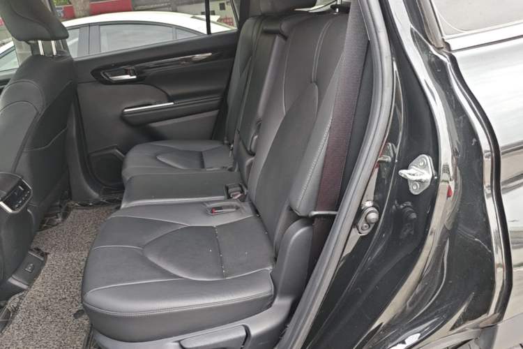 Used Toyota Highlander 2022 Dual-Engine 2.5L Four-Wheel Drive Prestige Version 7 Seats Left Rear Seat