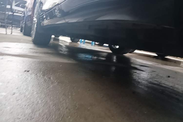 Used Toyota Highlander 2022 Dual-Engine 2.5L Four-Wheel Drive Prestige Version 7 Seats Left Side Sill