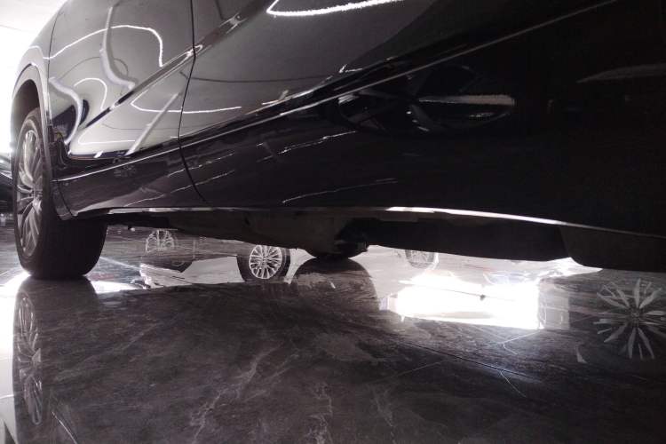 Used Toyota Highlander 2022 380T 4x4 Luxury Edition 7 Seats Left Side Sill