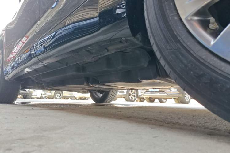 Used Toyota Highlander 2022 Dual-Engine 2.5L Four-Wheel Drive Prestige Version 7 Seats Left Side Sill