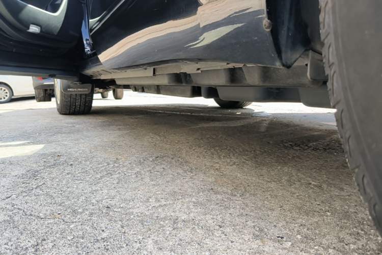 Used Toyota Highlander 2022 Dual-Engine 2.5L Four-Wheel Drive Supreme Edition 7-Seater Left Side Sill
