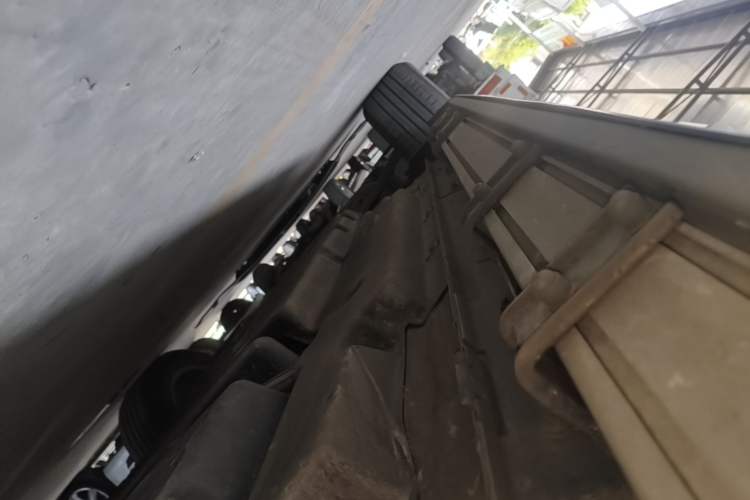 Used Toyota Highlander 2022 Dual-Engine 2.5L 4x4 Elite Edition 7-Seater Left Side Sill