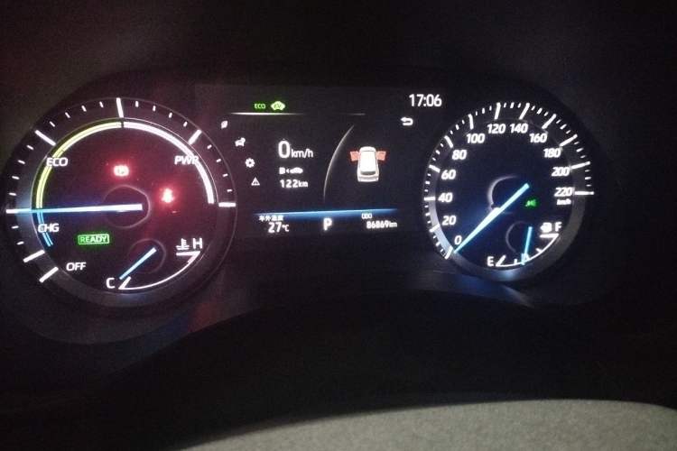 Used Toyota Highlander 2022 Dual-Engine 2.5L Two-Wheel Drive Elite Edition 7-Seater Odometer Close Up