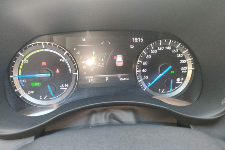 Used Toyota Highlander 2022 Dual-Engine 2.5L Four-Wheel Drive Prestige Version 7 Seats Odometer Close Up