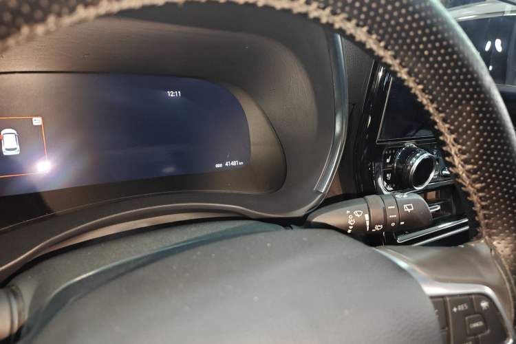 Used Toyota Highlander 2022 Dual-Engine 2.5L Four-Wheel Drive Supreme Edition 7-Seater Odometer Close Up