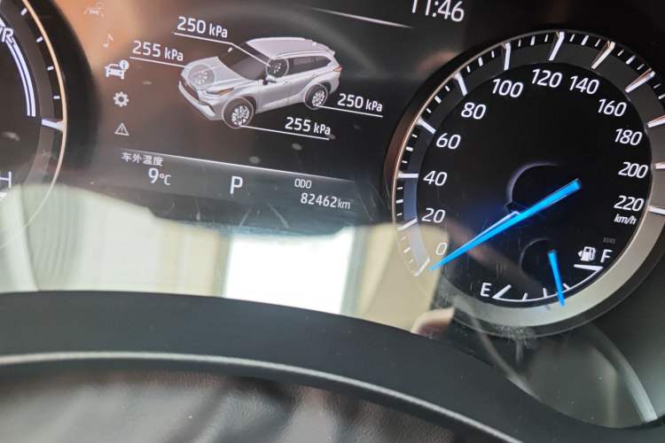 Used Toyota Highlander 2022 Dual-Engine 2.5L Four-Wheel Drive Prestige Version 7 Seats Odometer Close Up