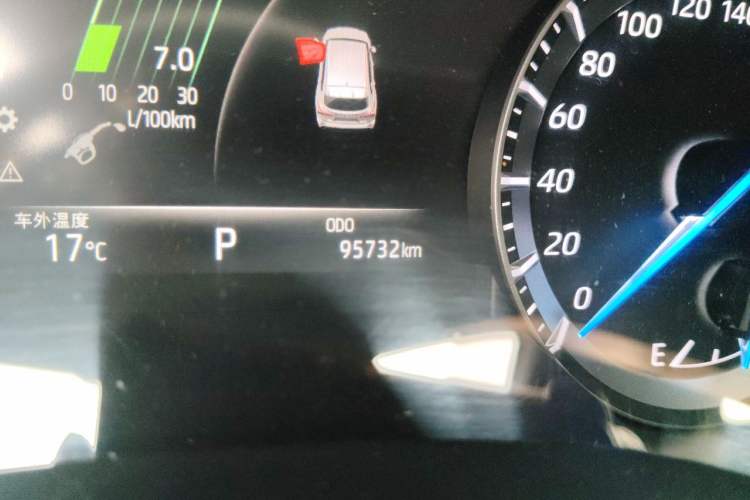 Used Toyota Highlander 2022 Dual-Engine 2.5L Four-Wheel Drive Prestige Version 7 Seats Odometer Close Up