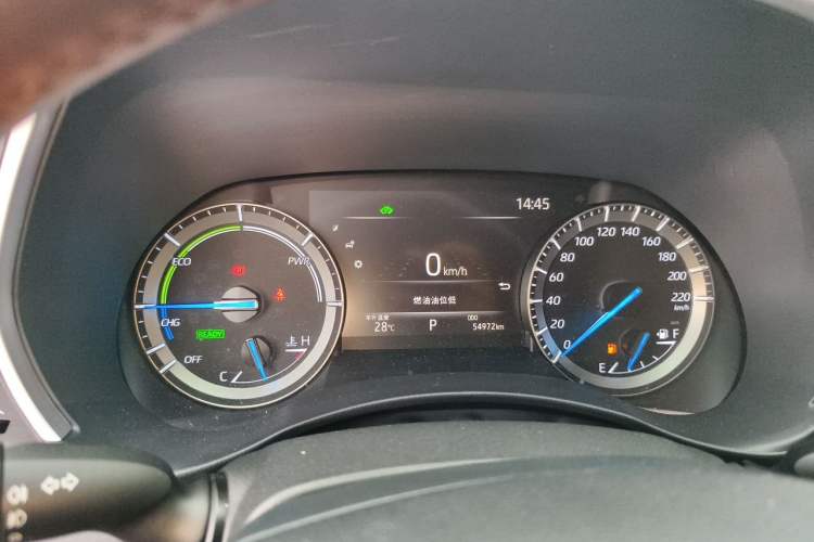 Used Toyota Highlander 2022 Dual-Engine 2.5L 4x4 Elite Edition 7-Seater Odometer Close Up