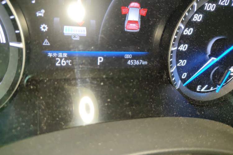 Used Toyota Highlander 2022 Dual-Engine 2.5L Four-Wheel Drive Prestige Version 7 Seats Odometer Close Up