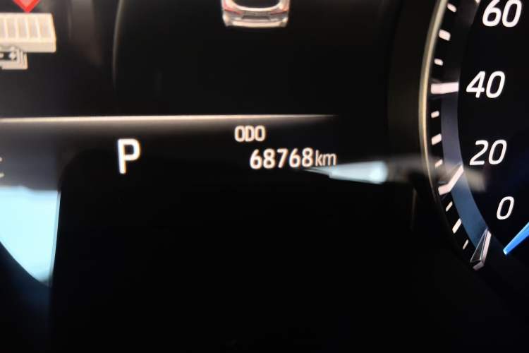Used Toyota Highlander 2022 Dual-Engine 2.5L Four-Wheel Drive Prestige Version 7 Seats Odometer Close Up