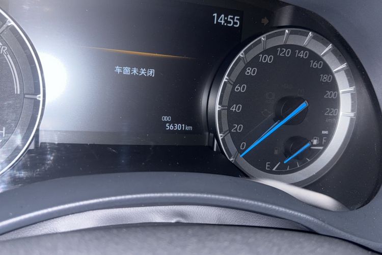 Used Toyota Highlander 2022 Dual-Engine 2.5L Two-Wheel Drive Elite Edition 5 Seats Odometer Close Up