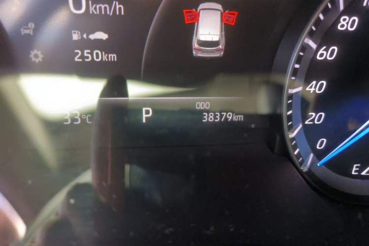 Used Toyota Highlander 2022 Dual-Engine 2.5L Four-Wheel Drive Prestige Version 7 Seats Odometer Close Up