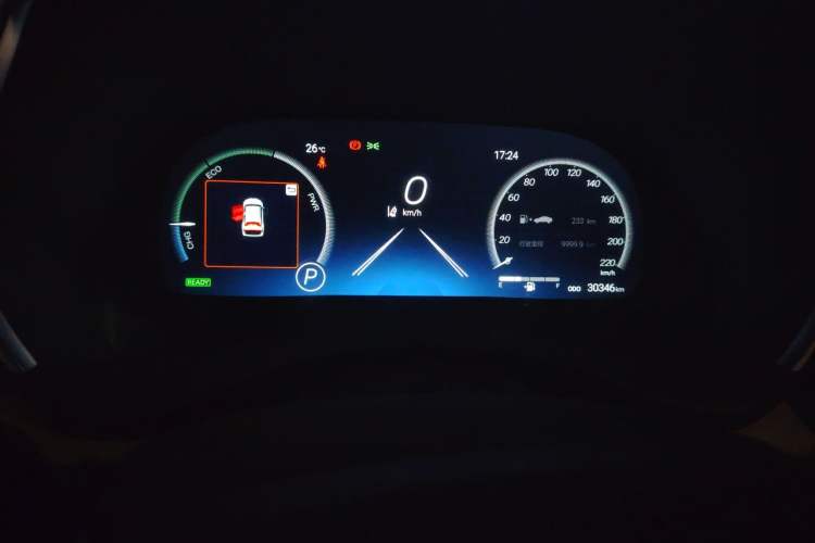 Used Toyota Highlander 2022 Dual-Engine 2.5L Four-Wheel Drive Supreme Edition 7-Seater Odometer Close Up