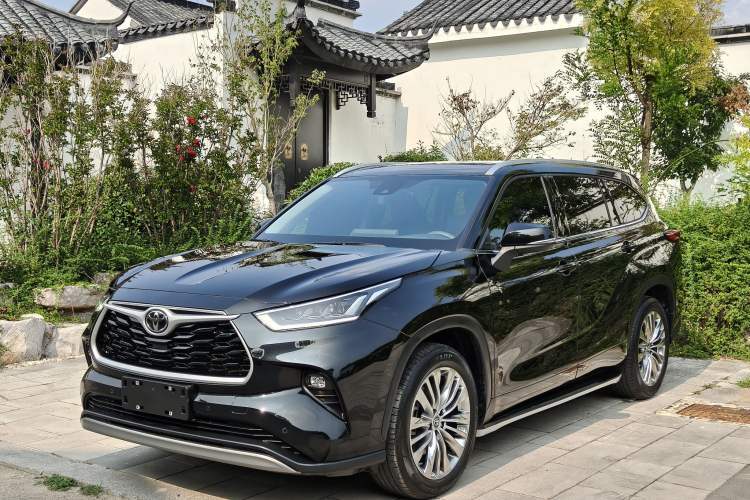 Ojetý Toyota Highlander 2022 380T Four-Wheel Drive Prestige Edition 7-Seater Guazi used car, China used car export, Used car for sale, Used  cars, Cheapest cars for sale