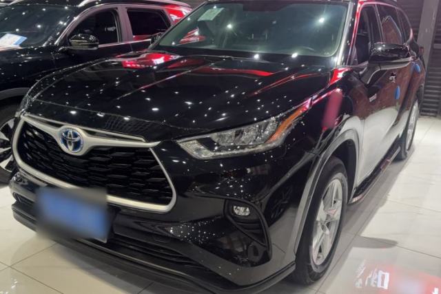 Used Toyota Highlander 2022 Dual-Engine 2.5L Two-Wheel Drive Elite Edition 5 Seats