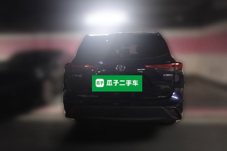 Used Toyota Highlander 2022 Dual-Engine 2.5L Two-Wheel Drive Elite Edition 7-Seater Rear