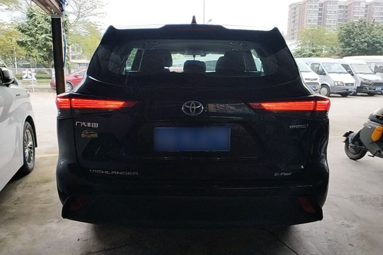 Used Toyota Highlander 2022 Dual-Engine 2.5L 4x4 Elite Edition 7-Seater Rear